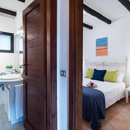 Caletta Nest 93 *